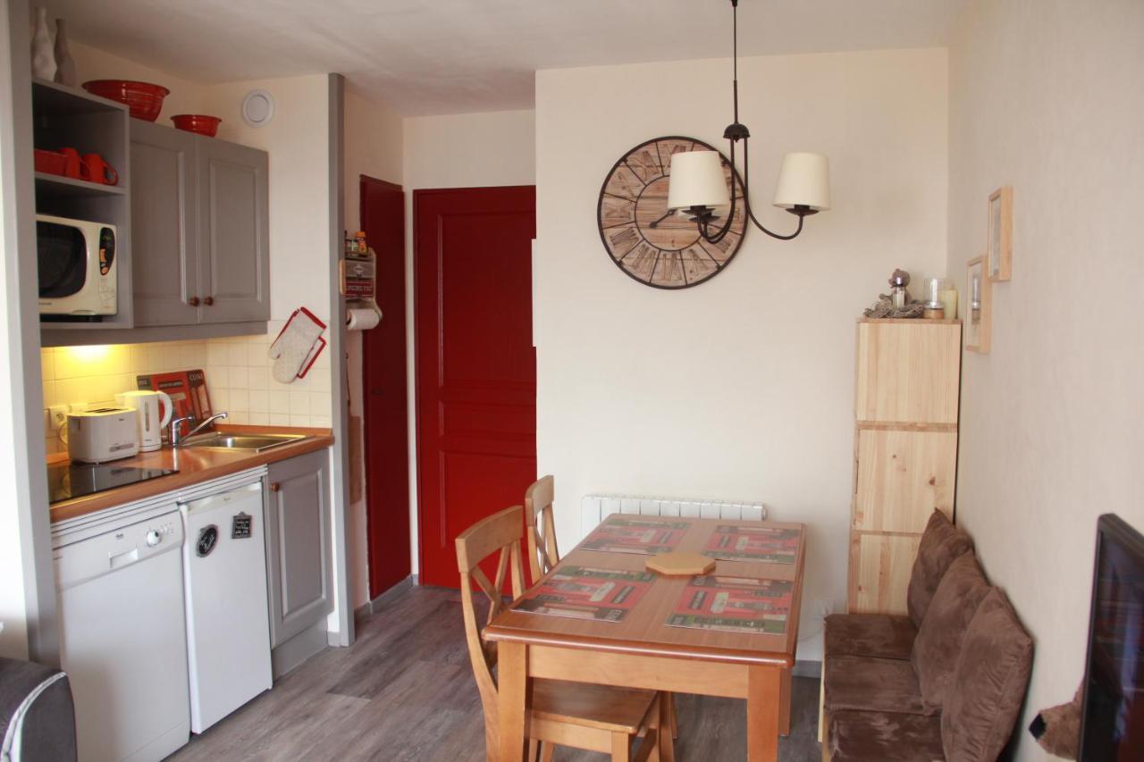 Beau Deux Pieces Apartment Isola 2000